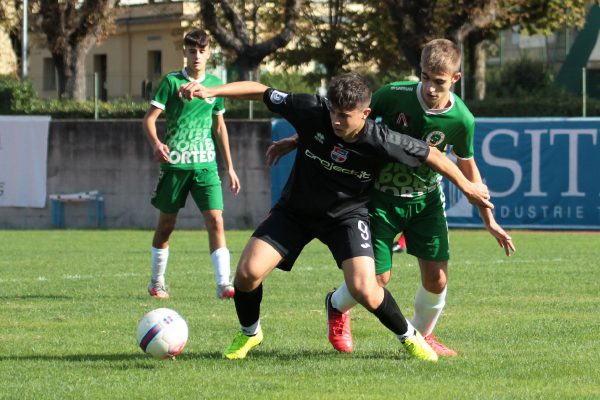 Under 17 Virtus Ciserano Bergamo-Sported Maris (7-1). le immagini del match