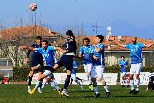 Desenzano Calvina-Virtus Ciserano Bergamo (1-2): le immagini del match