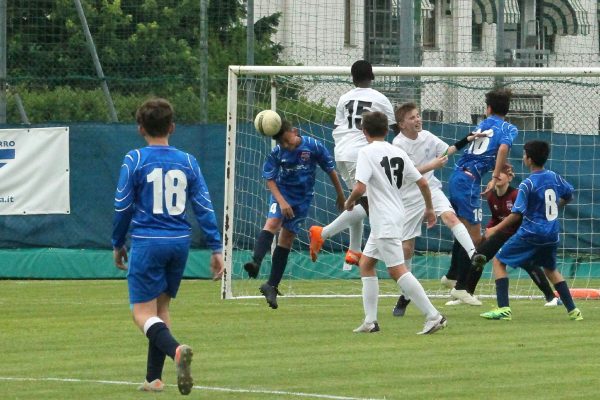 Torneo De Guz: Virtus Ciserano Bergamo-Uesse Sarnico 6-1