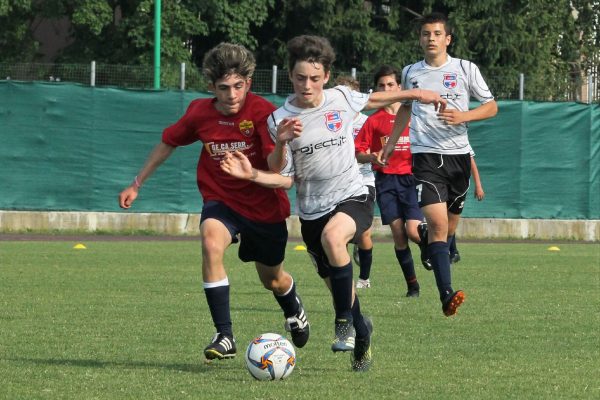 Gli Esordienti 2008 Virtus Ciserano Bergamo vincitori del Trofeo De Guz