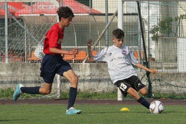 Gli Esordienti 2008 Virtus Ciserano Bergamo vincitori del Trofeo De Guz