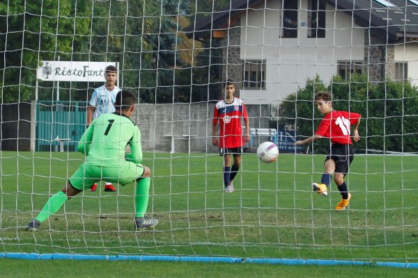 Under 14 Virtus Ciserano Bergamo al Carillo nella sfida contro la Juvenes Gianni Radici