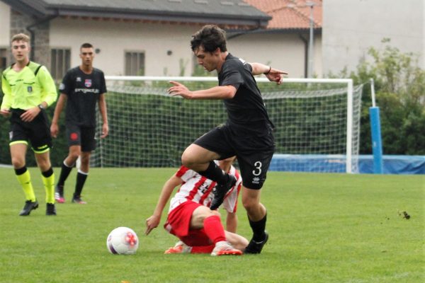 Under 17 Virtus Ciserano Bergamo-Caravaggio al Carillo: le immagini del match