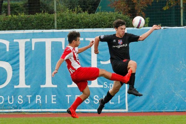 Under 17 Virtus Ciserano Bergamo-Caravaggio al Carillo: le immagini del match