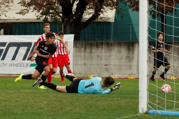 Under 17 Virtus Ciserano Bergamo-Caravaggio al Carillo: le immagini del match