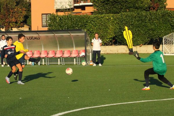 Gli Esordienti Under 13 Blu in azione al Rossoni di Ciserano