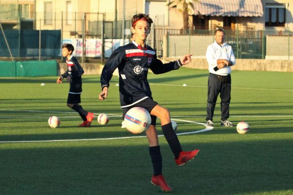 Gli Esordienti Under 13 Blu in azione al Rossoni di Ciserano