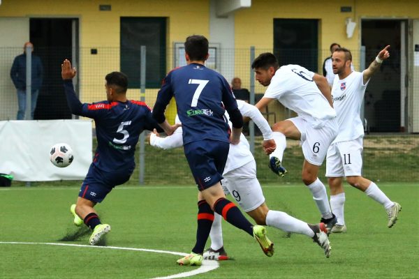 Quarti di finale di Coppa Italia: Caronnese-Virtus Ciserano Bergamo 5-6 dcr