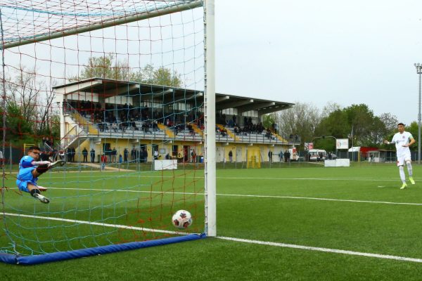 Quarti di finale di Coppa Italia: Caronnese-Virtus Ciserano Bergamo 5-6 dcr