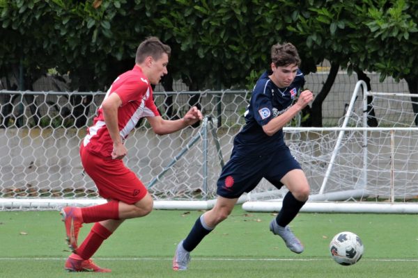 L’Under 16 festeggia la vittoria del proprio girone