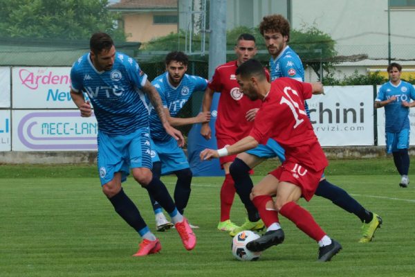 Virtus Ciserano Bergamo-Desenzano Calvina (3-4): Le immagini del match