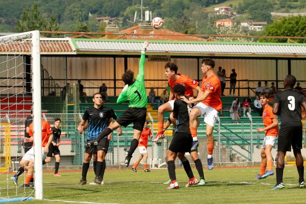 L’Under 17 Virtus Ciserano Bergamo vola alla finalissima regionale