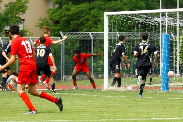 Under 16 regionale Virtus Ciserano Bergamo-Brusaporto (2-2): le immagini del match