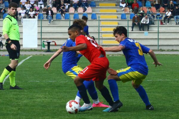 Supercoppa Ciatto: Virtus Ciserano Bergamo-Brusaporto (2-1)