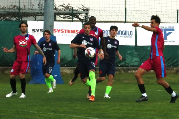 Virtus Ciserano Bergamo-Desenzano calcio (0-2): le immagini del match