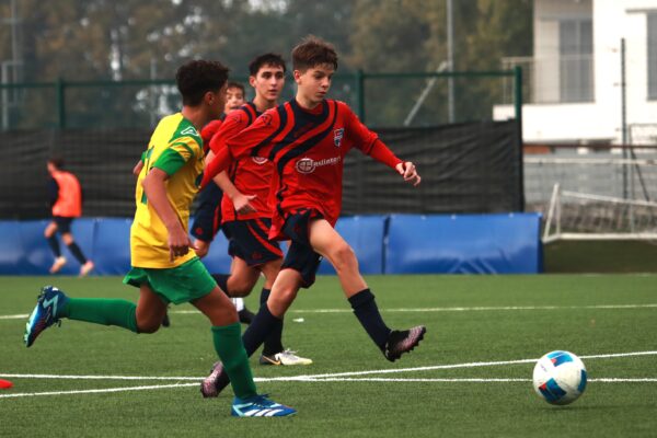 Giovanissimi Regionali U14: le immagini della sfida infrasettimanale a Stezzano