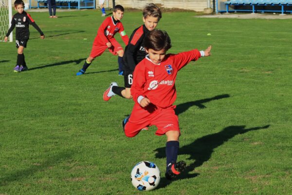 Primi Calci 2017-2018: le immagini della gara contro il Milan