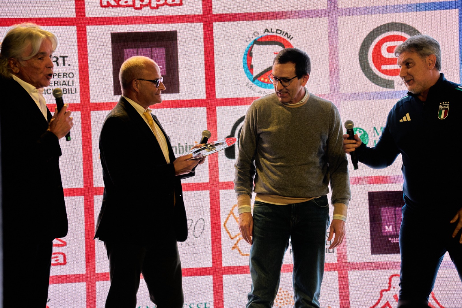 Settore giovanile: il responsabile rossoblù Maurizio Casali ottiene il riconoscimento del Torneo Aldini