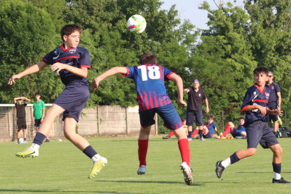 Esordienti 2013: le immagini dei rossoblù alla Bariano Cup